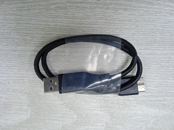 移動(dòng)硬盤(pán)USB數(shù)據(jù)線如何定制，USB3.0數(shù)據(jù)線定制廠家